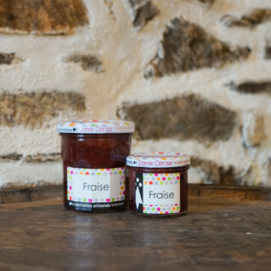 Confiture de fraise artisanale fabriquée en Bretagne vendue par Chez Ty Kouign.