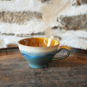 Bolée à cidre en céramique émaillée moderne.
